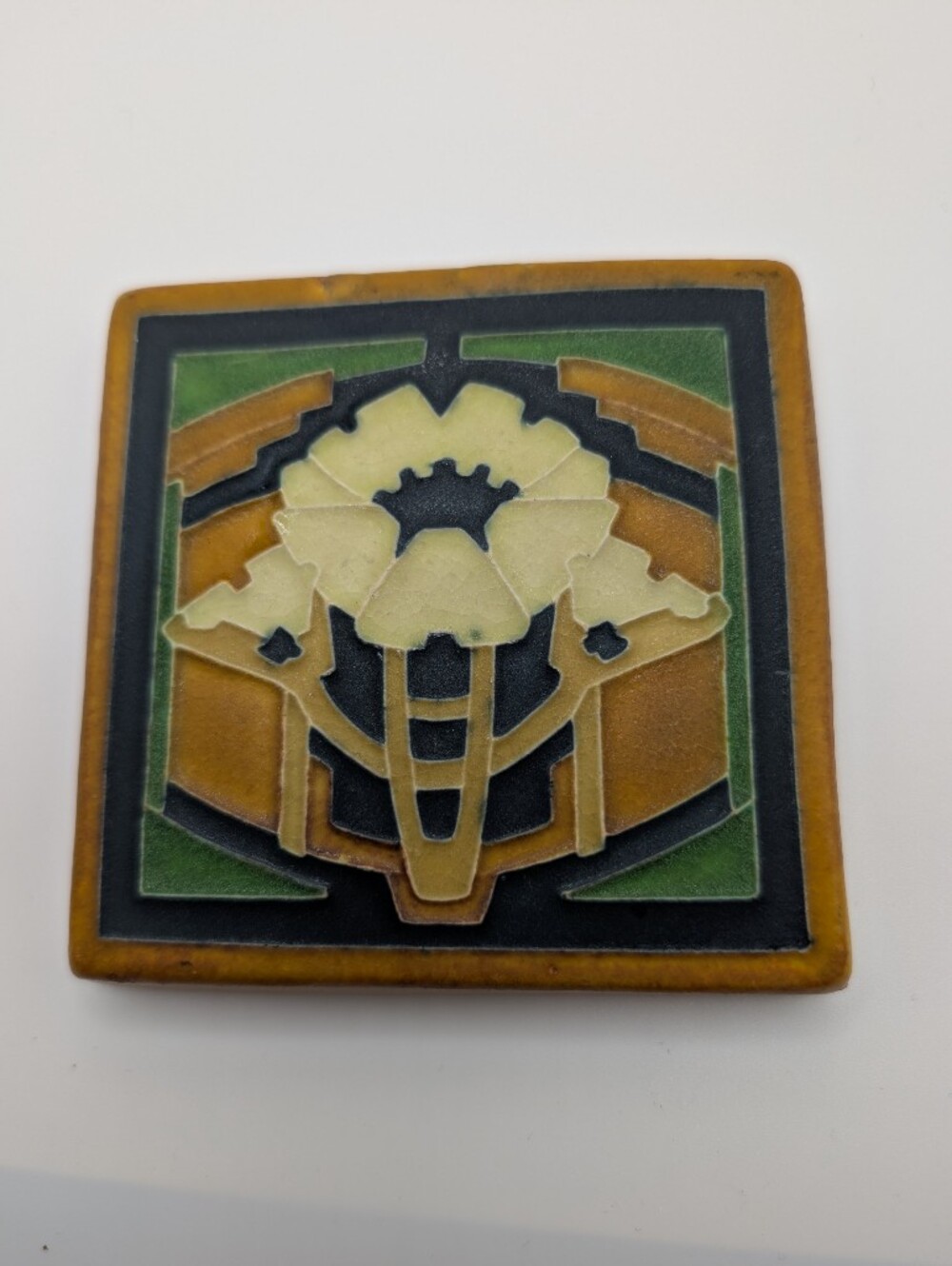 Motawi Poppy Tile 4x4 (Mid-century Modern Style) - Picture 3 of 10